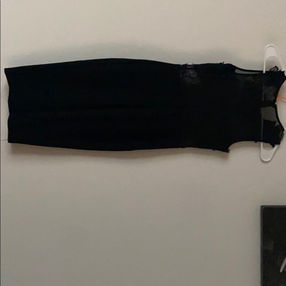 Dress - Picture 4 of 5